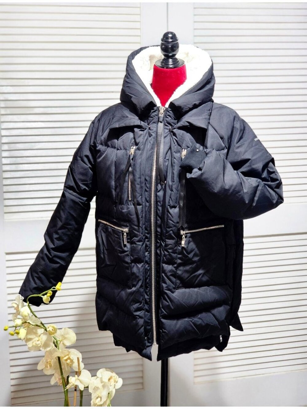Orolay Women's Black Hooded Down Jacket With Fleece Lining Size Large 318 - Picture 11 of 16